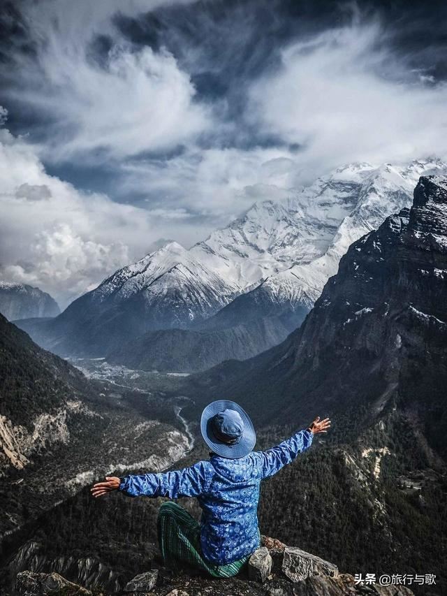 誰(shuí)推薦幾首適合做旅游視頻背景音樂(lè)的歌曲最好？